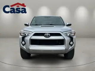 Toyota 4Runner 2016 4x4 SR5 4dr SUV