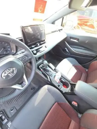 Toyota Corolla 2025 SE 4dr Sedan