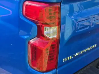 Chevrolet Silverado 1500 2025 4x2 Custom 4dr Crew Cab 5.8 ft. SB