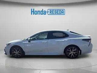 Toyota Camry 2024 SE 4dr Sedan