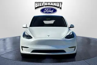 Tesla Model Y 2022 AWD Performance 4dr Crossover