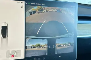 Tesla Model Y 2022 AWD Performance 4dr Crossover