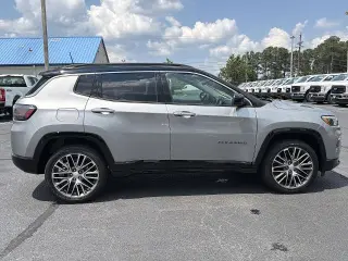 Jeep Compass 2022 4x4 Limited 4dr SUV