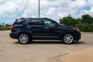 Ford Explorer 2015 XLT 4dr SUV