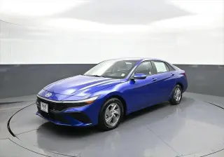 Hyundai ELANTRA 2025 SE 4dr Sedan