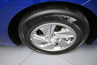 Hyundai ELANTRA 2025 SE 4dr Sedan
