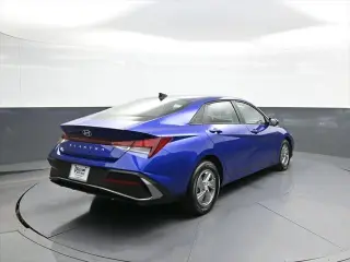 Hyundai ELANTRA 2025 SE 4dr Sedan