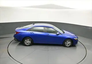 Hyundai ELANTRA 2025 SE 4dr Sedan
