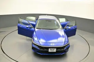 Hyundai ELANTRA 2025 SE 4dr Sedan