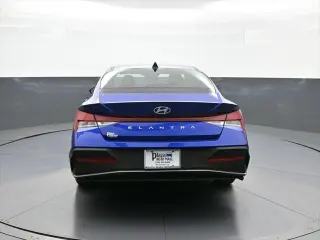 Hyundai ELANTRA 2025 SE 4dr Sedan