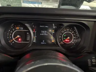 Jeep Wrangler 2024 4x4 Sahara 4dr SUV