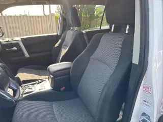 Toyota 4Runner 2022 4x4 SR5 4dr SUV