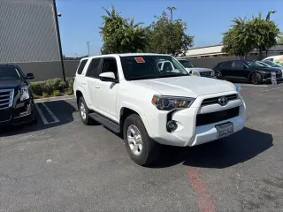 Toyota 4Runner 2022 4x4 SR5 4dr SUV