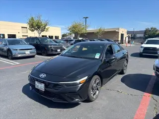 Hyundai ELANTRA Hybrid 2025 Limited 4dr Sedan