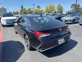 Hyundai ELANTRA Hybrid 2025 Limited 4dr Sedan
