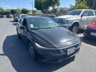 Hyundai ELANTRA Hybrid 2025 Limited 4dr Sedan