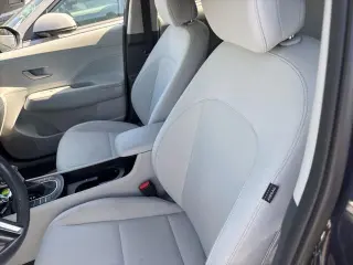 Hyundai KONA 2024 SEL 4dr Crossover