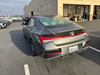 Hyundai ELANTRA 2025 Limited 4dr Sedan