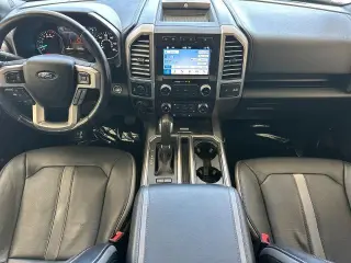 Ford F-150 2018 4x4 King Ranch 4dr SuperCrew 6.5 ft. SB