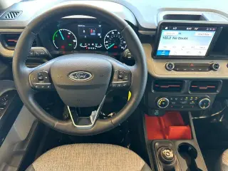 Ford Maverick 2023 XL 4dr SuperCrew 4.5 ft. SB