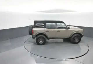 Ford Bronco 2025 4x4 Base 4dr SUV