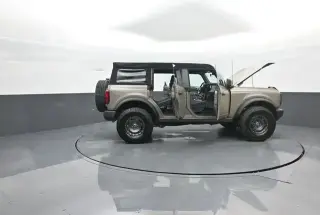 Ford Bronco 2025 4x4 Base 4dr SUV