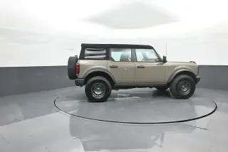 Ford Bronco 2025 4x4 Base 4dr SUV