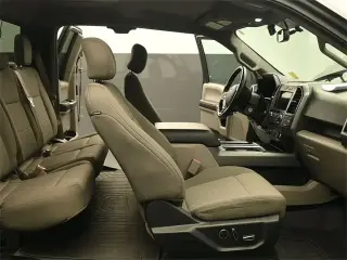Ford F-150 2017 4x4 Lariat 4dr SuperCab 8 ft. LB
