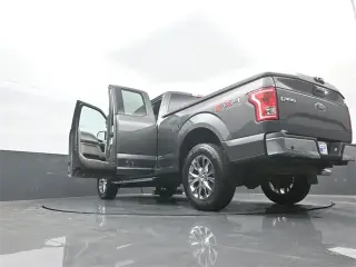 Ford F-150 2017 4x4 Lariat 4dr SuperCab 8 ft. LB