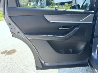 Mazda CX-70 Plug-in Hybrid 2025 AWD Premium 4dr SUV