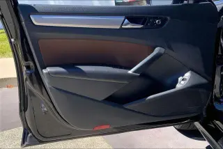 Volkswagen Passat 2022 SE 4dr Sedan