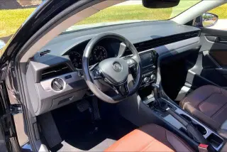 Volkswagen Passat 2022 SE 4dr Sedan