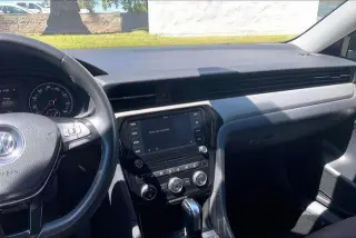 Volkswagen Passat 2022 SE 4dr Sedan