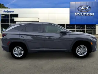 Hyundai TUCSON 2026 SE 4dr SUV