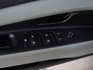Hyundai ELANTRA Hybrid 2025 Limited 4dr Sedan