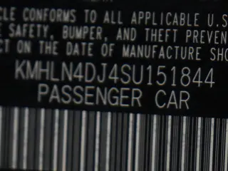 Hyundai ELANTRA Hybrid 2025 Limited 4dr Sedan