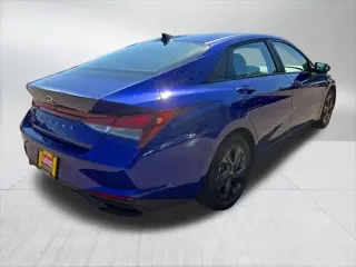 Hyundai ELANTRA 2023 SEL 4dr Sedan