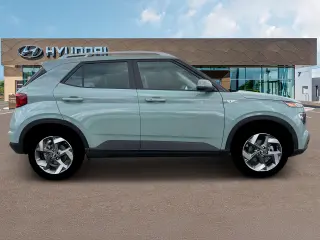 Hyundai VENUE 2025 SEL 4dr Crossover