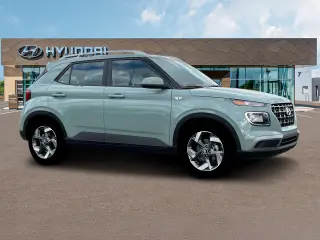 Hyundai VENUE 2025 SEL 4dr Crossover