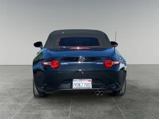 Mazda MX-5 Miata 2022 Sport 2dr Convertible 6M