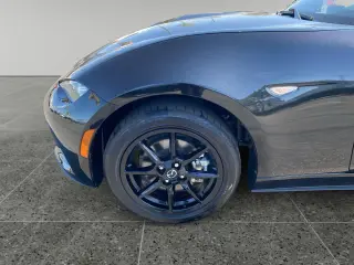 Mazda MX-5 Miata 2022 Sport 2dr Convertible 6M