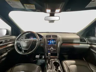 Ford Explorer 2018 AWD Platinum 4dr SUV