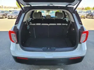 Ford Explorer 2021 AWD Base 4dr SUV