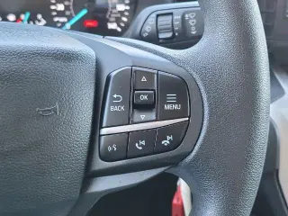 Ford Explorer 2021 AWD Base 4dr SUV