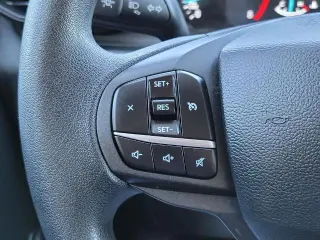 Ford Explorer 2021 AWD Base 4dr SUV