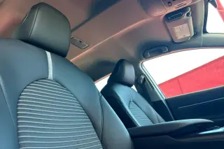 Toyota Camry Hybrid 2024 SE 4dr Sedan