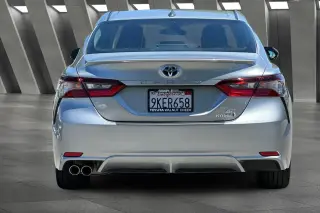 Toyota Camry Hybrid 2024 SE 4dr Sedan