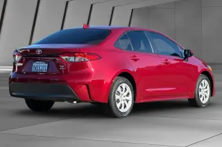 Toyota Corolla Hybrid 2026 LE 4dr Sedan