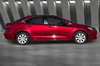 Toyota Corolla Hybrid 2026 LE 4dr Sedan