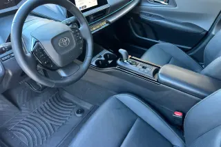 Toyota Prius 2025 XLE 4dr Hatchback